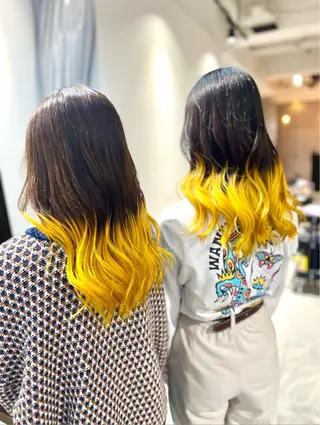 セミロング カラー 🌈インナーカラー ‘ショウマ’🌈のヘアスタイル
