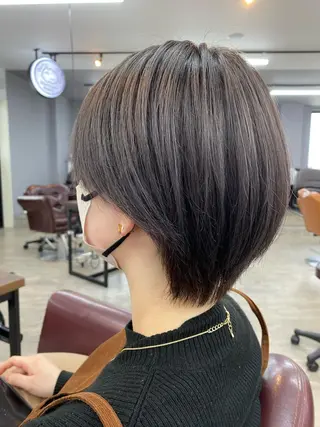 ショート カラー 🐶横山 楓真🐶 Recharme新保のヘアスタイル
