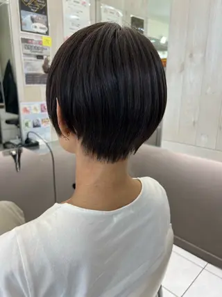 ショート カラー 艶髪×白髪ぼかし 田玉裕樹のヘアスタイル