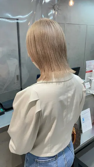 ミディアム レイヤー×ツヤカラー 渋谷/kougaのヘアスタイル