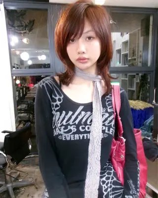 セミロング カラー 早川 豪のヘアスタイル