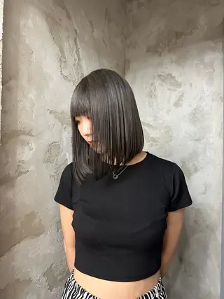 ミディアム 岩間 萌々果/eimのヘアスタイル