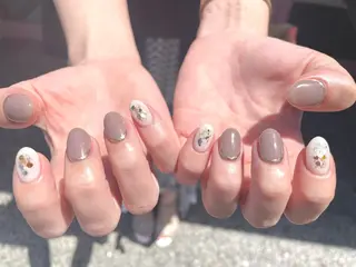 ネイル 前田 萌のネイルデザイン