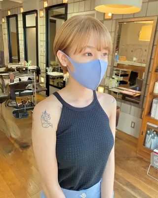 ショート カラー メンズパーマ/ ハイトーン/古川晴輝のヘアスタイル