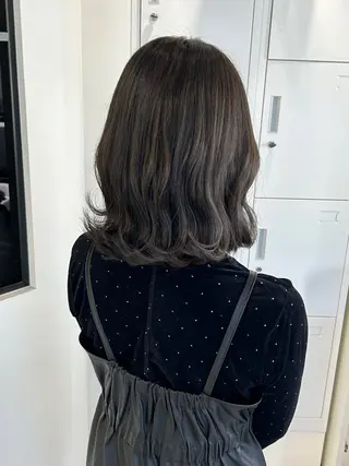 ミディアム 平山 千紗のヘアスタイル
