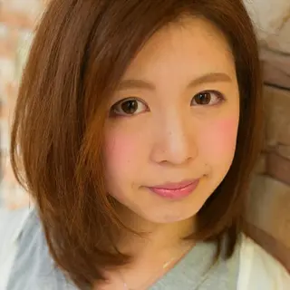 カラー ミディアム 野々山 直貴のヘアスタイル