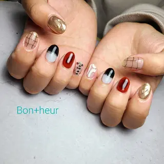 ネイル 宮口 紗子のネイルデザイン