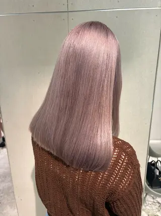 カラー Harune/うる艶 ハイトーンのヘアスタイル