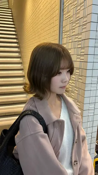 ミディアム カラー Lafith hair cheval所属・Lafith 熊本/ CHIHIROのヘアスタイル