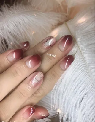 ミディアム ネイル 長さ出し専門 nynaのネイルデザイン