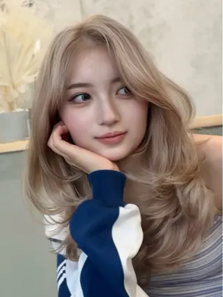 セミロング カラー ハイライト、レイヤー カット/西梅田/中西のヘアスタイル