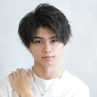 ショート パーマ メンズ 飯塚 想のヘアスタイル