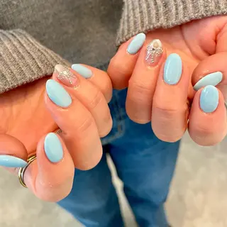 ミディアム m kaori𓃟のネイルデザイン