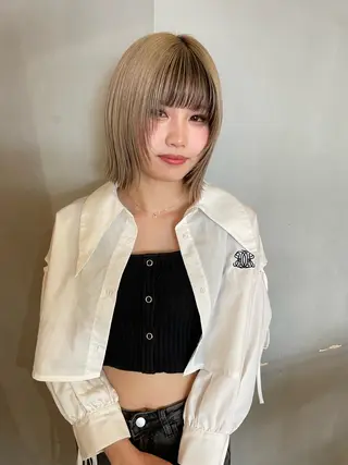 ミディアム カワゾエ／ レディースモデル募集のヘアスタイル