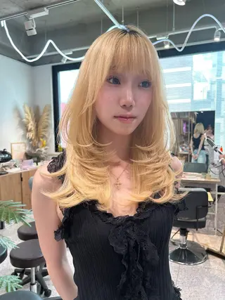ロング カラー ヘアアレンジ トレンドlayer cut💐mihoのヘアスタイル