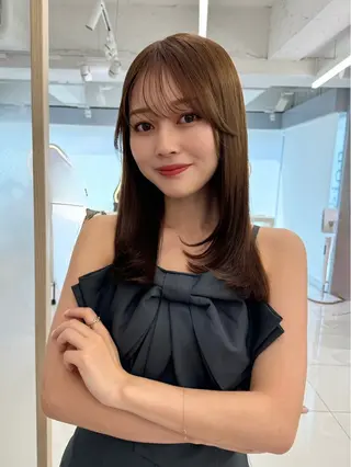 セミロング 顔周り🇰🇷韓国 レイヤー/いづみ💞のヘアスタイル