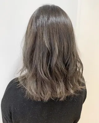 セミロング カラー box mico. mutsumiのヘアスタイル