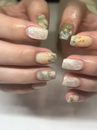 ネイル 吉村 帆奈のネイルデザイン