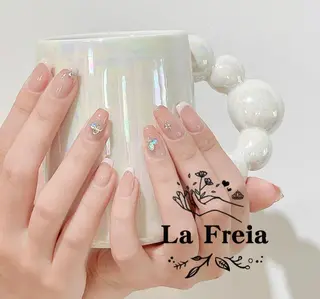 ネイル 🤩 Yuliaユリアのネイルデザイン