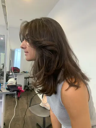 ロング 【モデル募集】貝沼 しおんのヘアスタイル