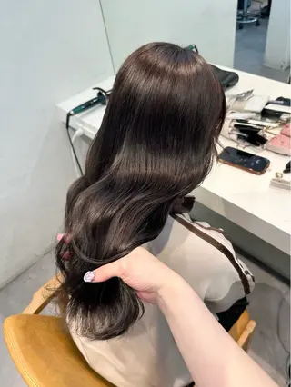 ロング カラー roka  harajuku所属・HANAME カットモデル募集のヘアスタイル