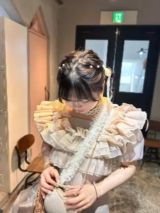 ヘアアレンジ fosta 女性専用サロン所属・moe🎀 透明感♡ガーリーのヘアスタイル