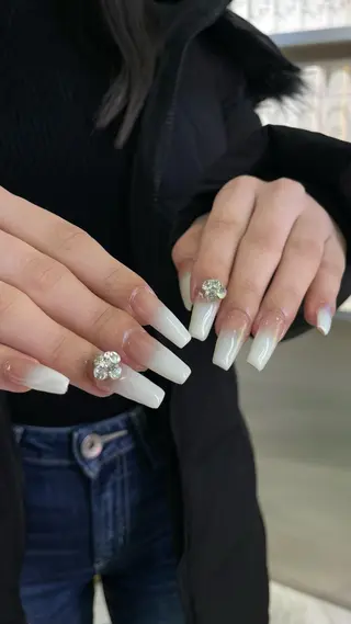 ネイル クルミ/ 💕ワンホンネイルのネイルデザイン