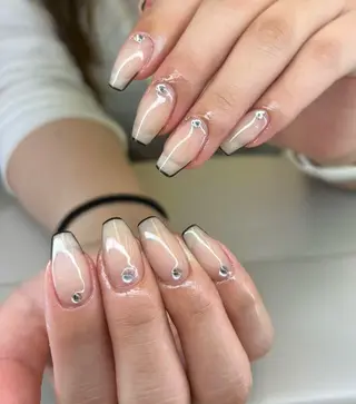 ネイル AngelChris ビューティーサロンのネイルデザイン