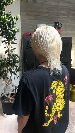 カラー RINA .のヘアスタイル