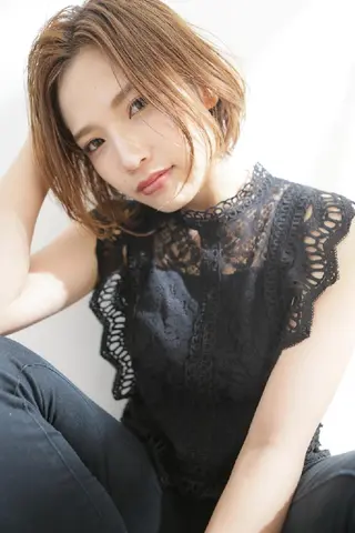 ミディアム 鶴田 連のヘアスタイル