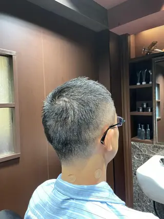 メンズ ヒロ銀座　　バーバーショップ新宿店所属・横尾 太尊ビジネススタイルのヘアスタイル