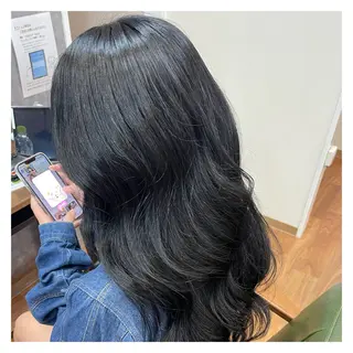 ロング Amaris【アマリス】所属・大島 来偉のヘアスタイル
