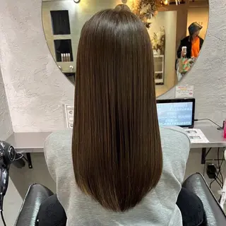 カラー 小浦 花澄のヘアスタイル
