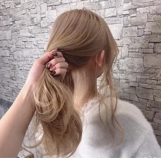 ロング L'wis所属・🪄🫧ハイトーン/ 乙津茜🐰L'wisのヘアスタイル