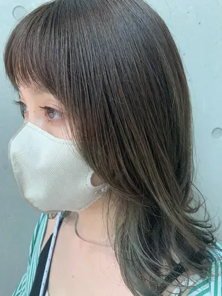 ミディアム カラー ブリーチなしWカラー /地毛風/小林凪沙のヘアスタイル
