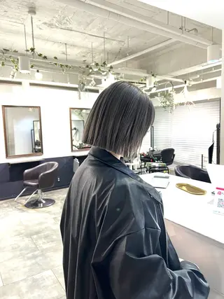 ショート カラー ハイトーンボブ美容師 /馬場 翼のヘアスタイル
