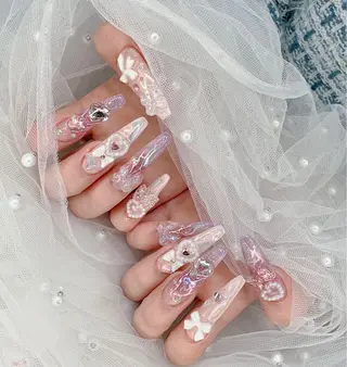 ネイル ハヤシ ミカのネイルデザイン