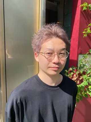 カラー メンズ ホワイト/店長/カラ ー講師/錦糸町/岩崎のヘアスタイル