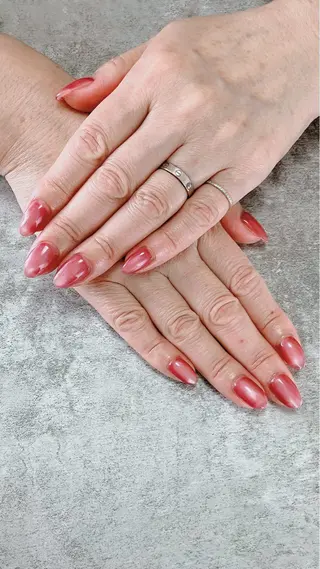 ネイル haleyume所属・shino🌟 痛ネイルのネイルデザイン