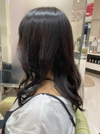 ロング 松尾 怜奈のヘアスタイル