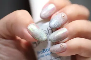 ネイル ママリンド　志村坂上店所属・しみ えんのネイルデザイン