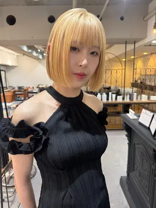 ショート カラー ハイトーンボブ美容師 /馬場 翼のヘアスタイル