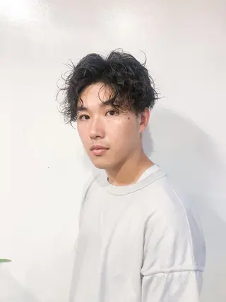 パーマ メンズ ツイスパ/波巻き対応 メンズ特化　石川愛理のヘアスタイル