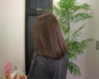 セミロング カットモデル/ 透明感ヘア/成瀬裕介のヘアスタイル