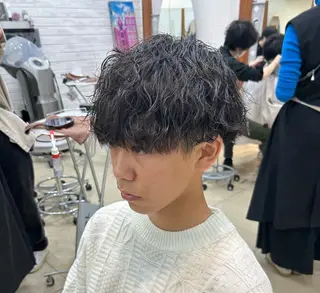 パーマ メンズ 透明感カラー/ 髪質改善/サクラ🌸のヘアスタイル