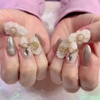 ネイル シェアサロンLei.g(レイジー)所属・3Dアートネイル💗 都築レナのネイルデザイン