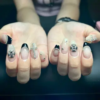 ネイル モンナ CCのネイルデザイン