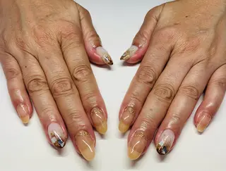 ネイル Mule Beauty Salon所属・ミュール ビューティーサロンのネイルデザイン