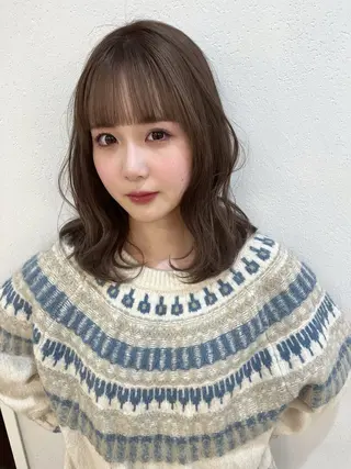 ミディアム カラー kchiara所属・yura /レイヤーカットのヘアスタイル