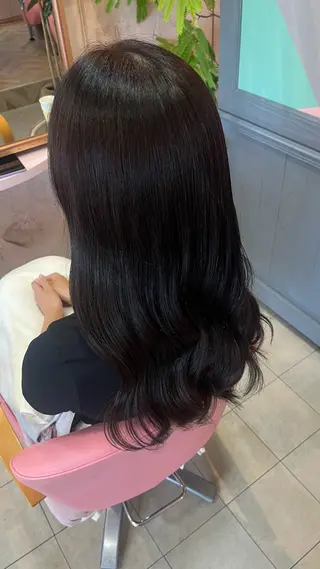 ロング MienePink所属・椎名 海咲のヘアスタイル